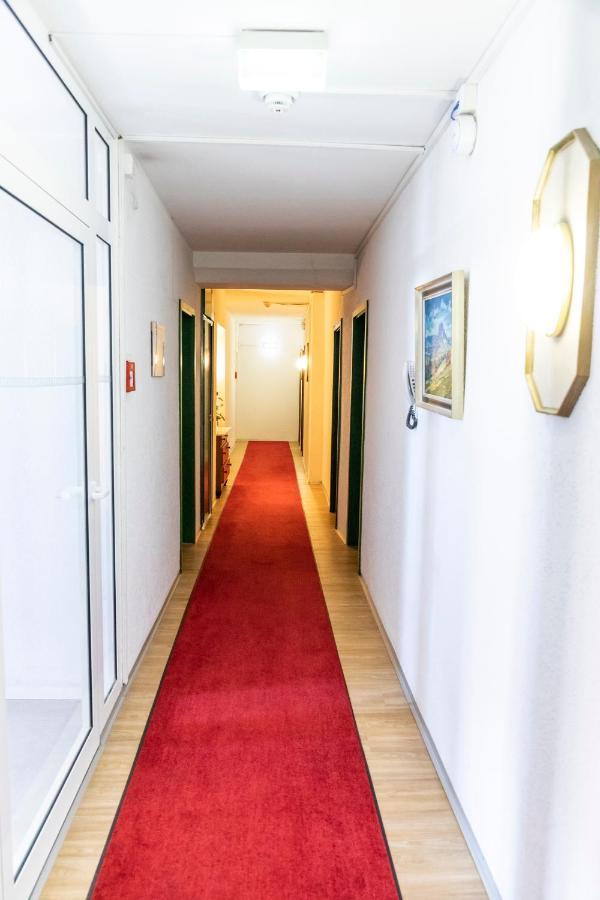 Hotel Jaegerhaus In Singen Am Hohentwiel Eksteriør bilde