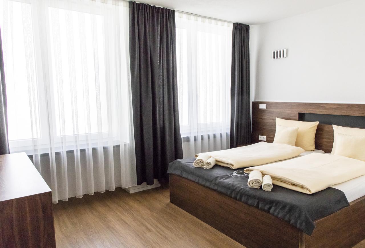Hotel Jaegerhaus In Singen Am Hohentwiel Eksteriør bilde
