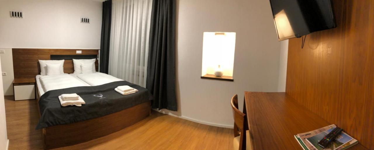 Hotel Jaegerhaus In Singen Am Hohentwiel Eksteriør bilde